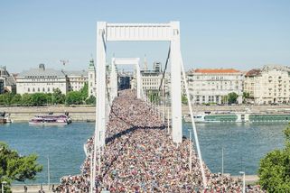 Soud EU: Maďarsko porušuje právo zákonem o ochraně dětí mířeným proti LGBT+ - Seznam Zprávy